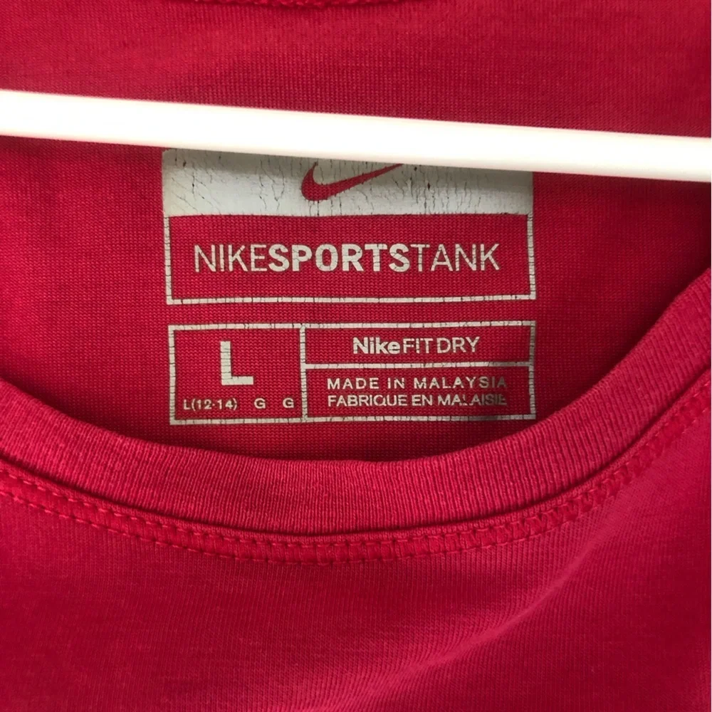 Nike Fuchsia Tank Top